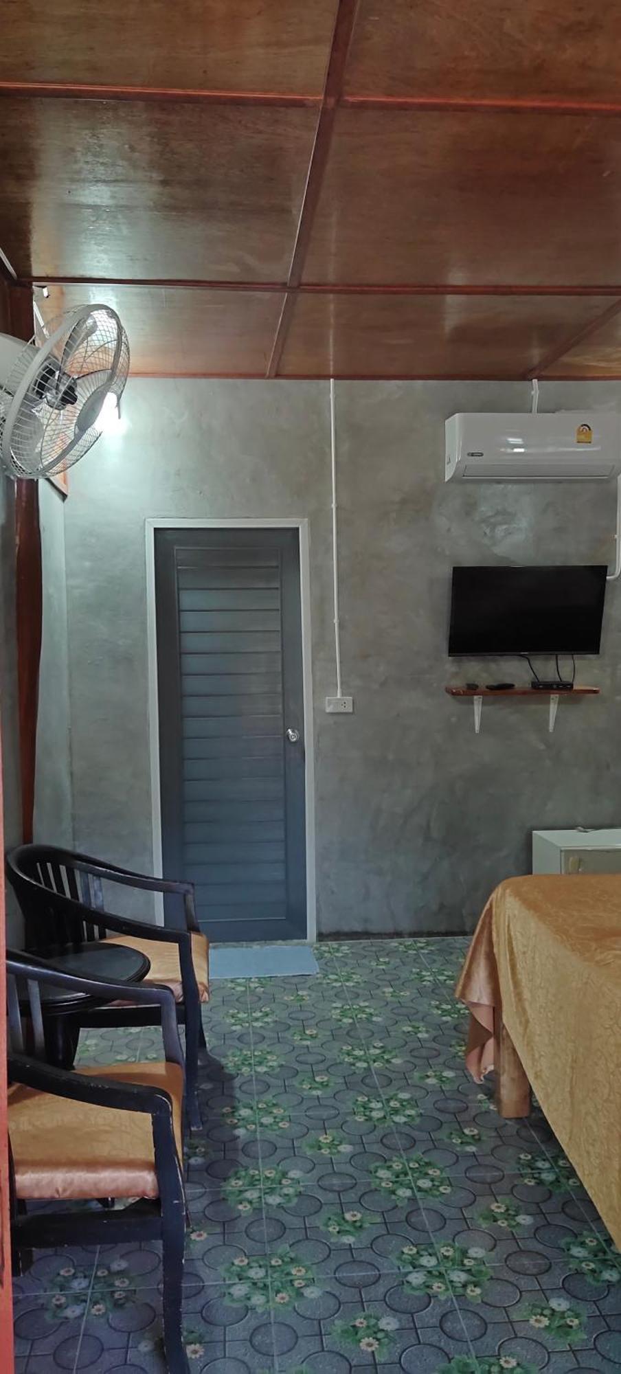 ลีลา โฮมสเตย์ Leela Homestay Chang Klang District Eksteriør bilde