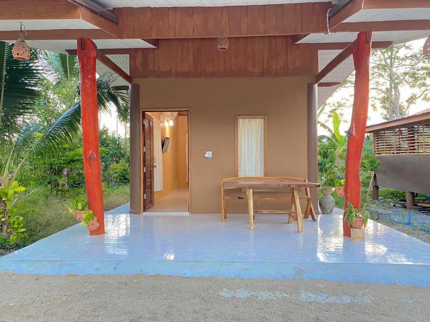 ลีลา โฮมสเตย์ Leela Homestay Chang Klang District Eksteriør bilde